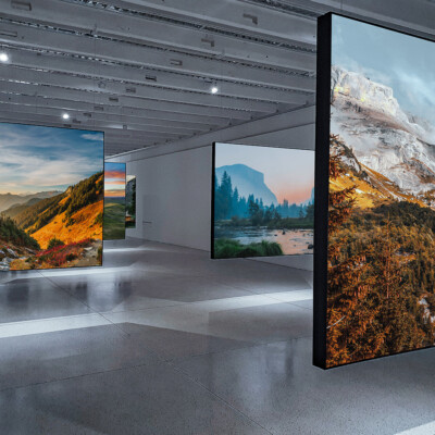 Innova Supernova Matte | Large Format Dye-Sublimation Display